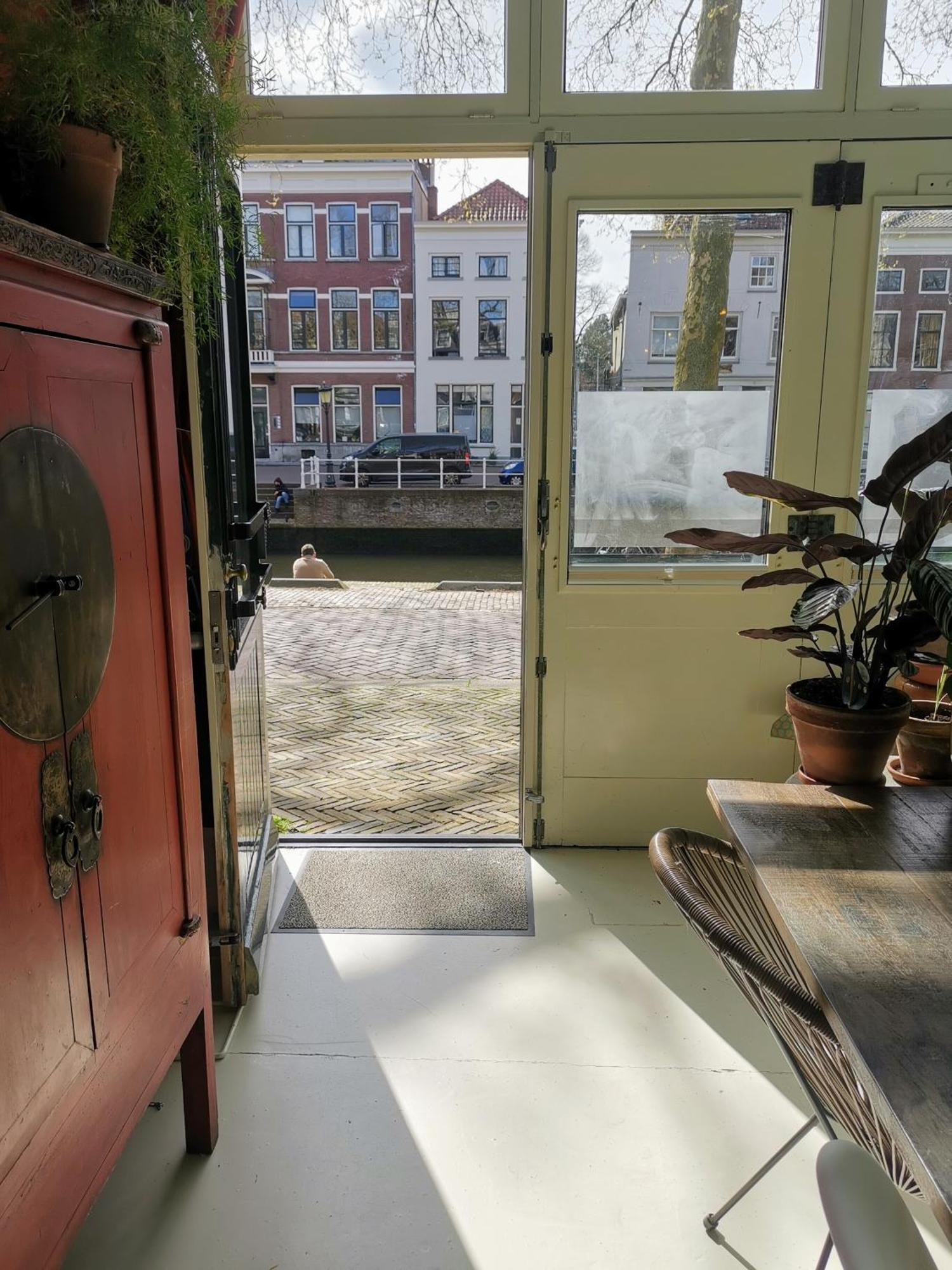Slapen Aan De Sluis Apartman Utrecht Kültér fotó