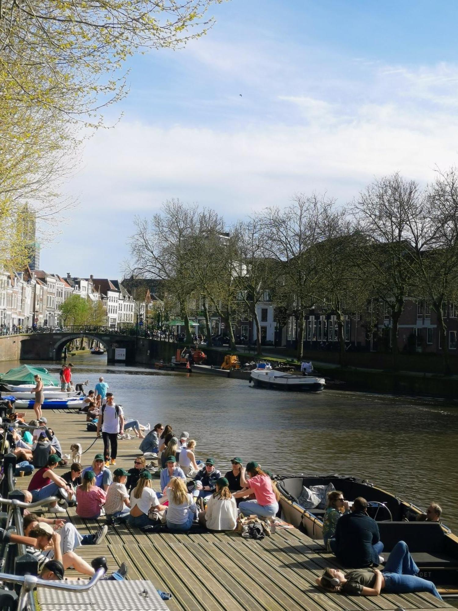 Slapen Aan De Sluis Apartman Utrecht Kültér fotó